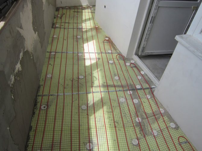 Electric underfloor heating on the loggia