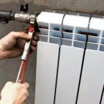 How to install, disassemble and flush a cast iron radiator