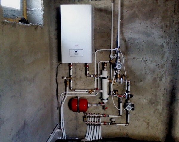 Quale cavo e macchina scegliere per collegare un boiler elettrico da 9 kW?