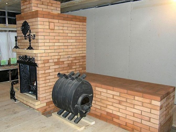 Brick stove with cast iron components