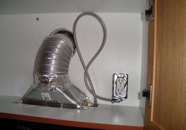 Kitchen corrugation for hoods: features of the selection and installation of flexible air ducts