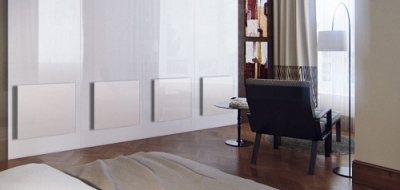 Wall-mounted ceramic infrared heaters in the interior