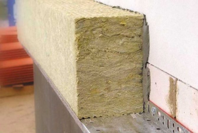 Mineralwolleplatten mit synthetischem Bindemittel