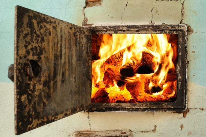 Why the stove smokes: what to do if there is no draft in the stove at home when firing up