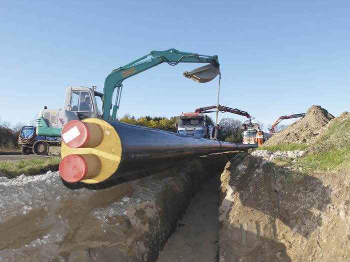 Heating mains laying