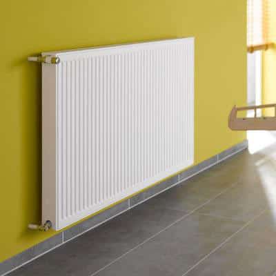 Radiator with thermostat