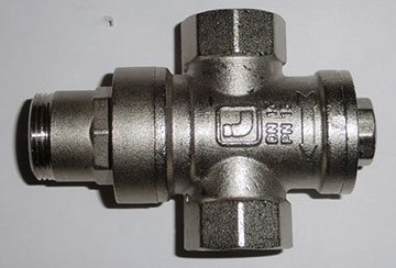 Water pressure reducer