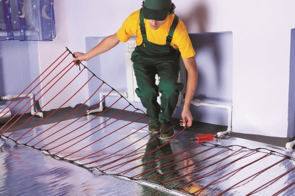 Core underfloor heating