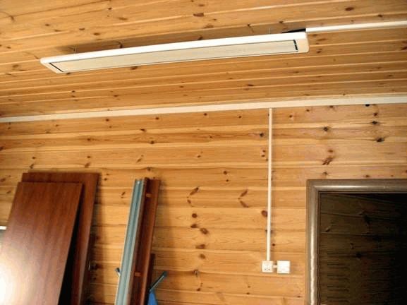 Installing an infrared heater on the ceiling