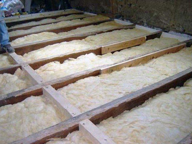 do-it-yourself floor insulation in the country