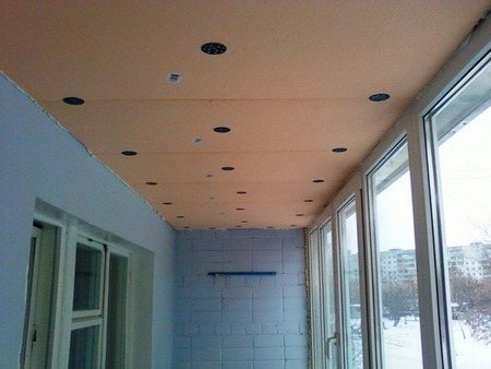 isolamento del soffitto della loggia