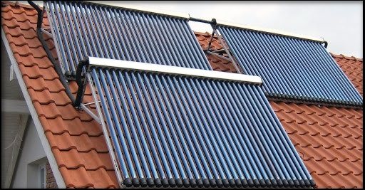 Vacuum solar collector